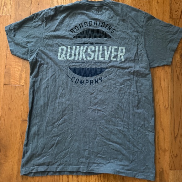 Quiksilver Men's T-Shirt Size L - Picture 6 of 6
